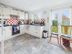 Dining Kitchen- click for photo gallery